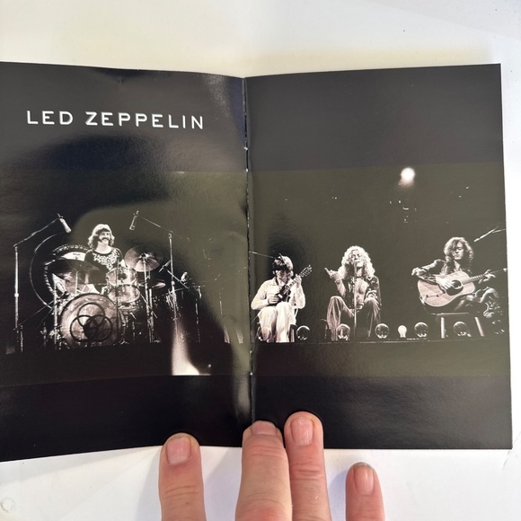 Led Zeppelin Live DVD Box Set (2 Discs, 2003) Pre-owned - Picture 6 of 10